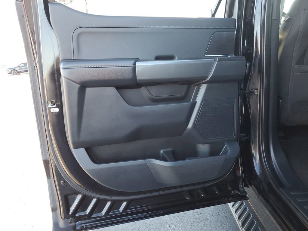 Certified 2022 Ford F150 XLT w/ Equipment Group 302A High image 20