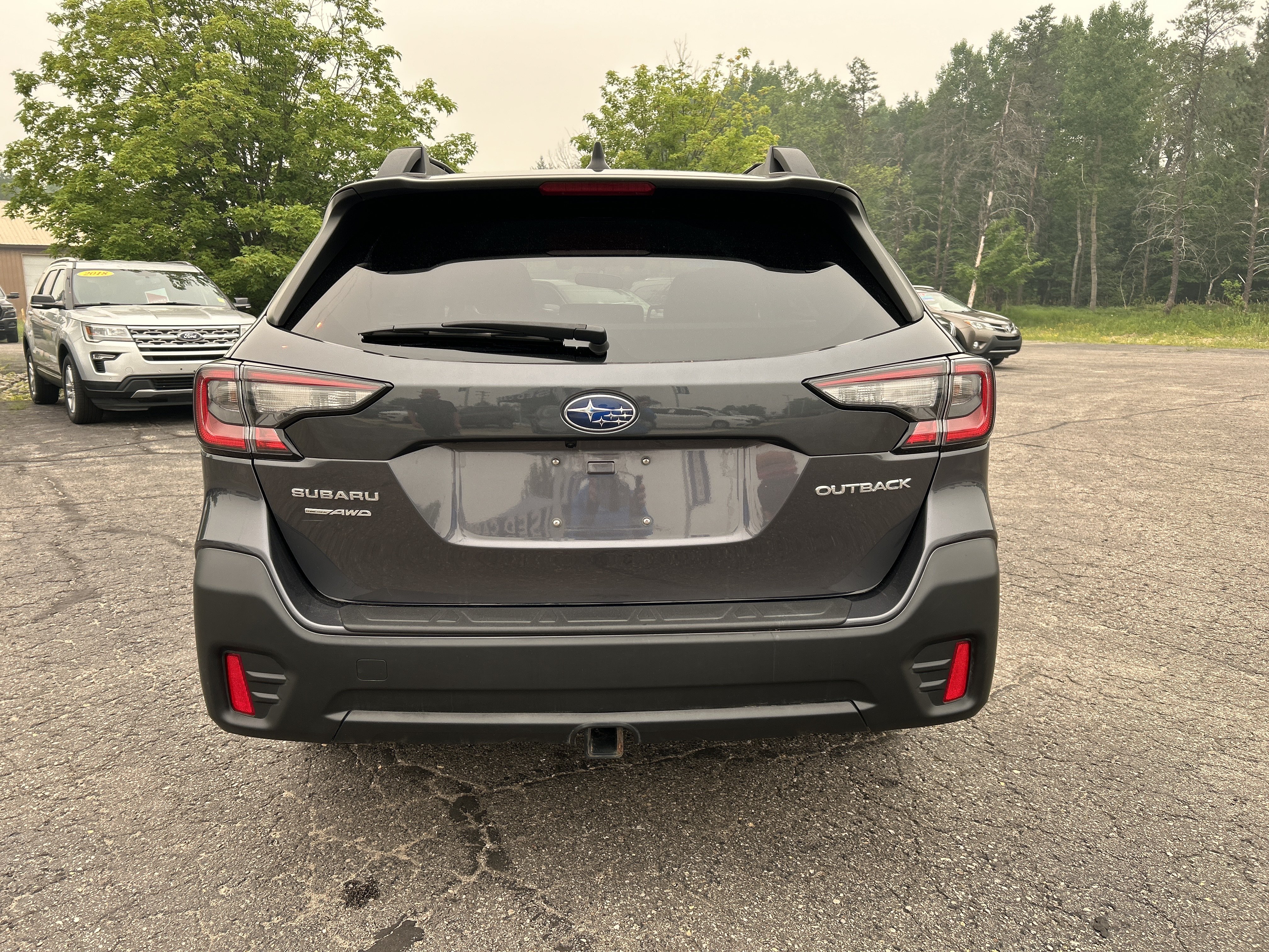 Used 2022 Subaru Outback Premium AWD/4WD image 4