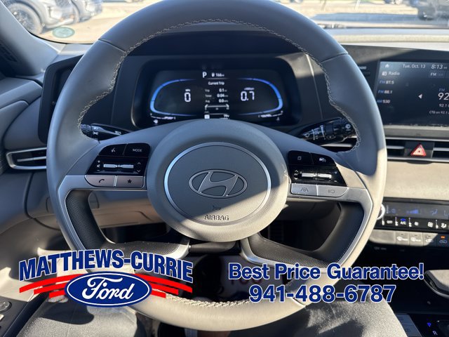 Used 2025 Hyundai Elantra Sport FWD image 15