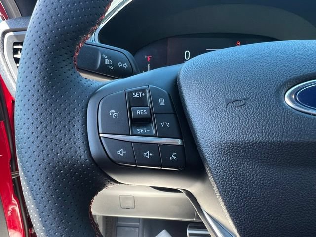 Certified 2024 Ford Escape ST-Line w/ Tech Pack #1 AWD/4WD image 8