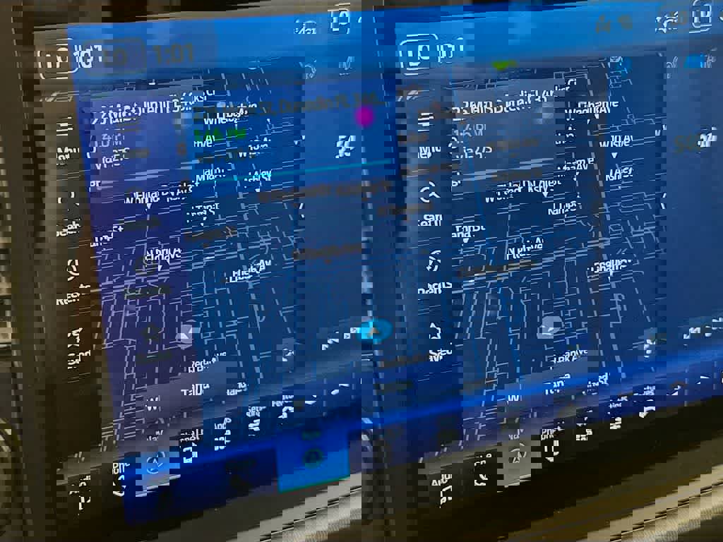 Certified 2023 Ford F150 Platinum w/ Equipment Group 701A High image 28