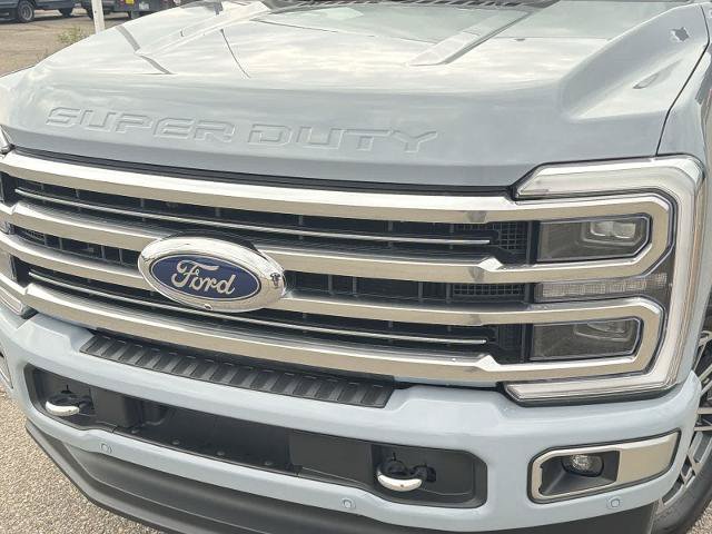 Certified 2024 Ford F350 Limited AWD/4WD image 11