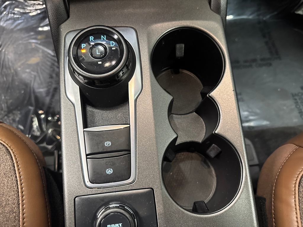 Certified 2025 Ford Bronco Sport Outer Banks w/ Outer Banks Tech Package+ AWD/4WD image 26