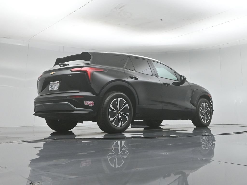 Used 2024 Chevrolet Blazer EV LT AWD/4WD image 47