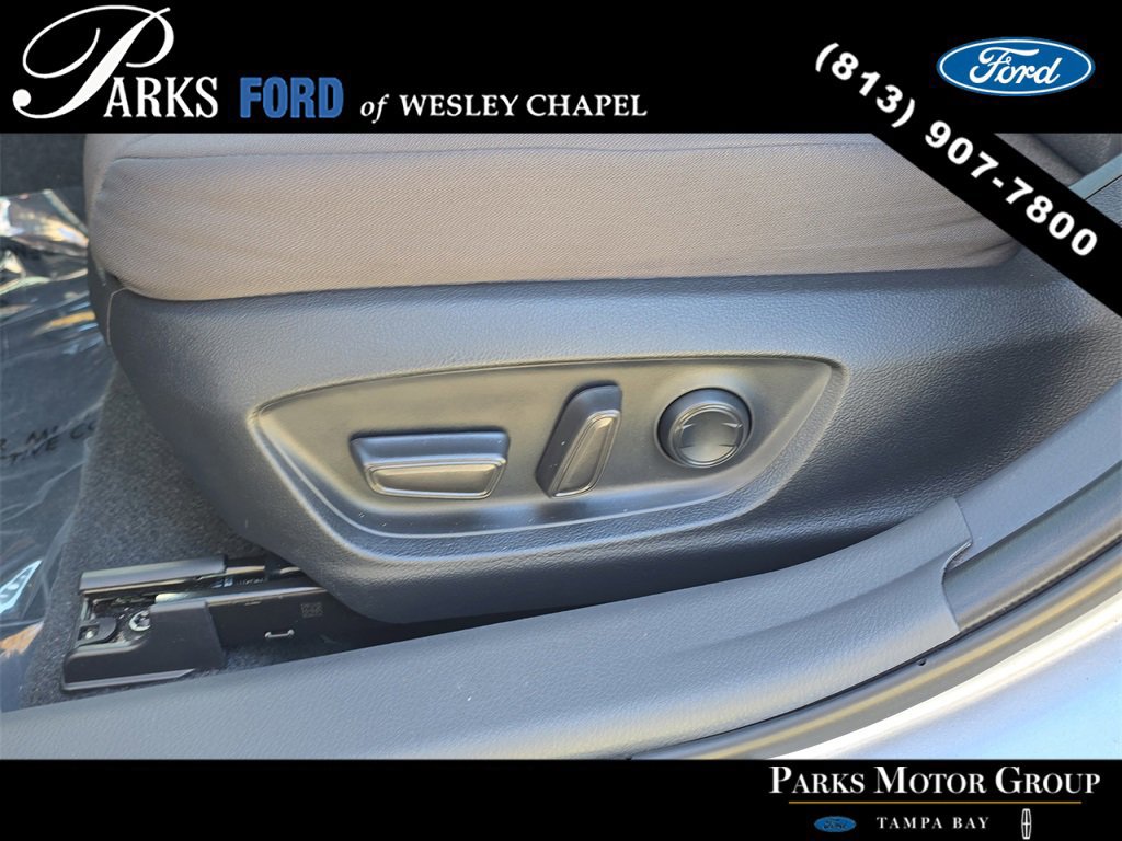 Used 2024 Toyota Camry LE image 17