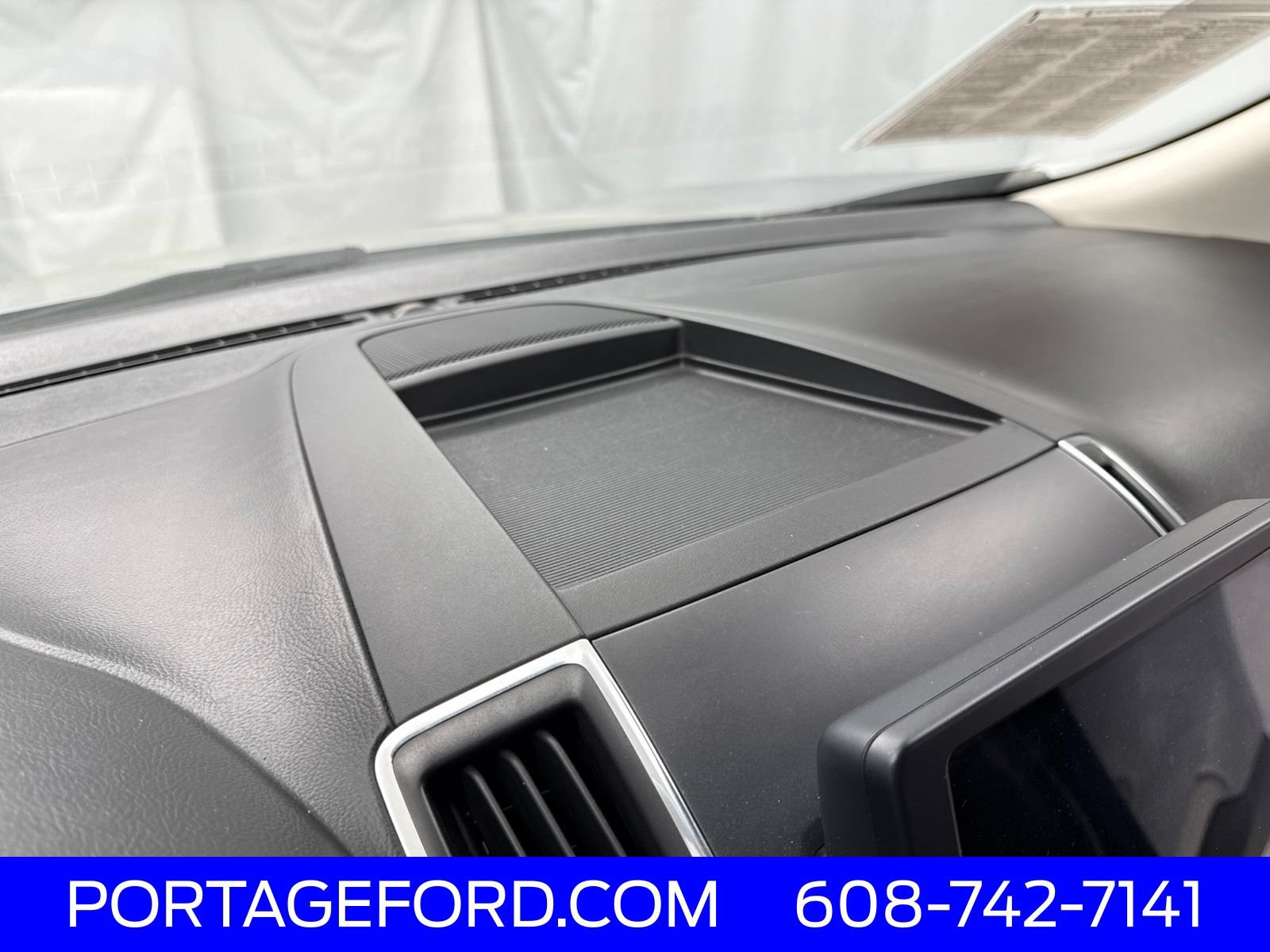 Certified 2022 Ford Edge Titanium w/ Equipment Group 301A AWD/4WD image 16