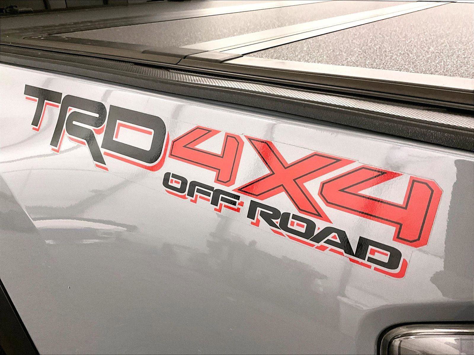 Used 2020 Toyota Tacoma TRD Off-Road AWD/4WD image 13