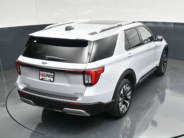 Certified 2025 Ford Explorer Platinum w/ LUX Leather Package AWD/4WD image 39
