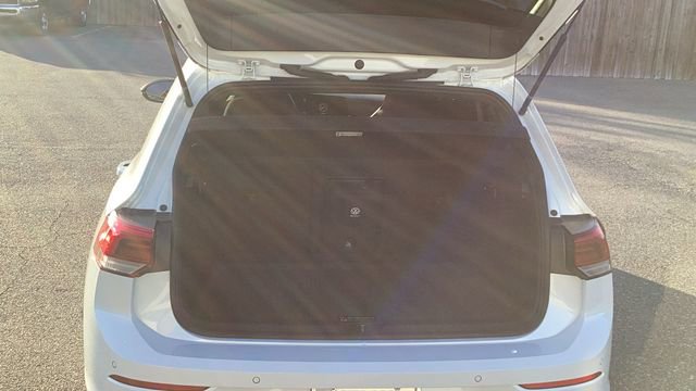 Used 2024 Volkswagen GTI SE image 9