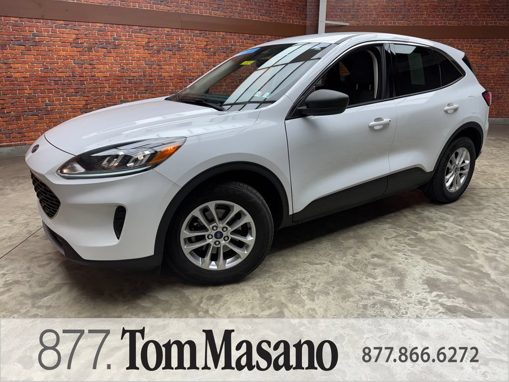 Certified 2022 Ford Escape SE w/ Convenience Package