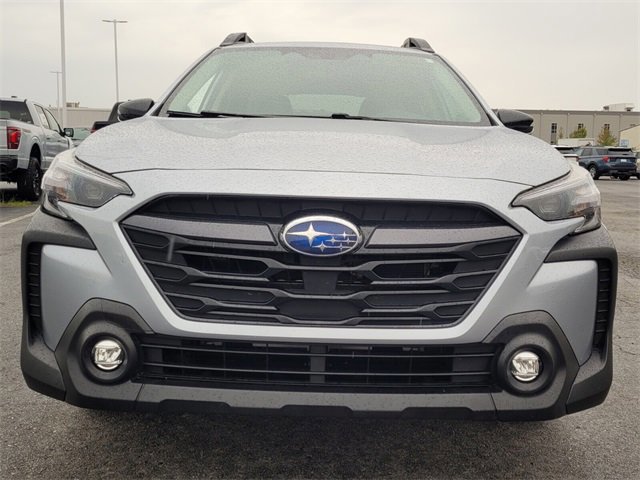Used 2025 Subaru Outback Premium image 8