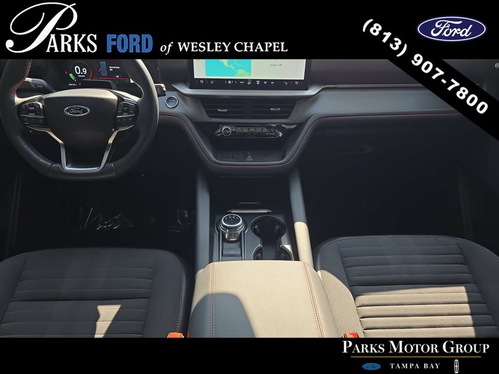Certified 2025 Ford Explorer ST-Line w/ Premium Package RWD image 12