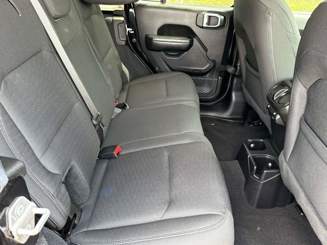 Used 2020 Jeep Wrangler Unlimited Sport S AWD/4WD image 24
