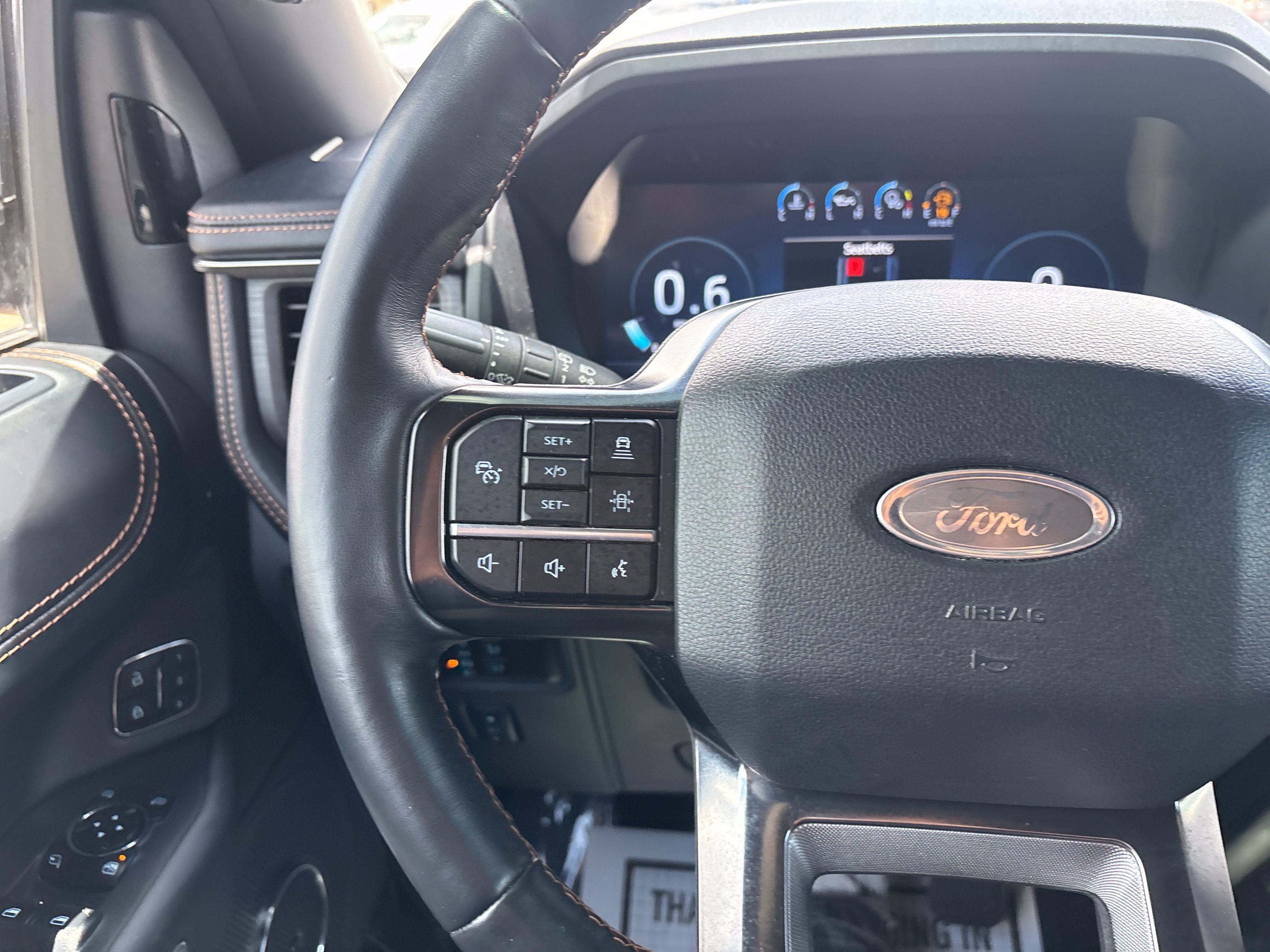 Certified 2024 Ford Expedition Platinum RWD image 28
