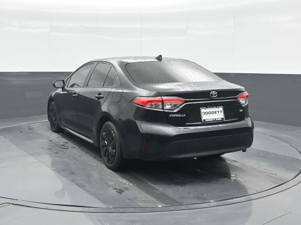 Used 2024 Toyota Corolla LE image 20