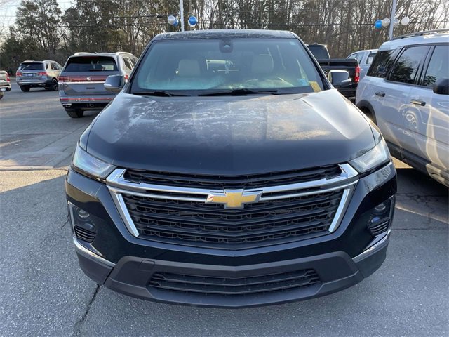 Used 2023 Chevrolet Traverse LS w/ Safety Package image 6