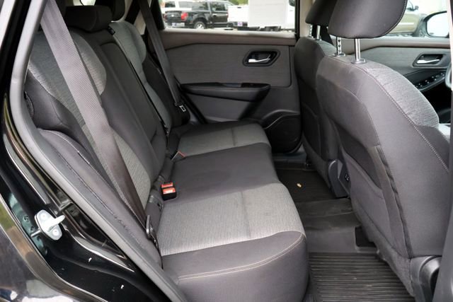 Used 2022 Nissan Rogue SV image 20