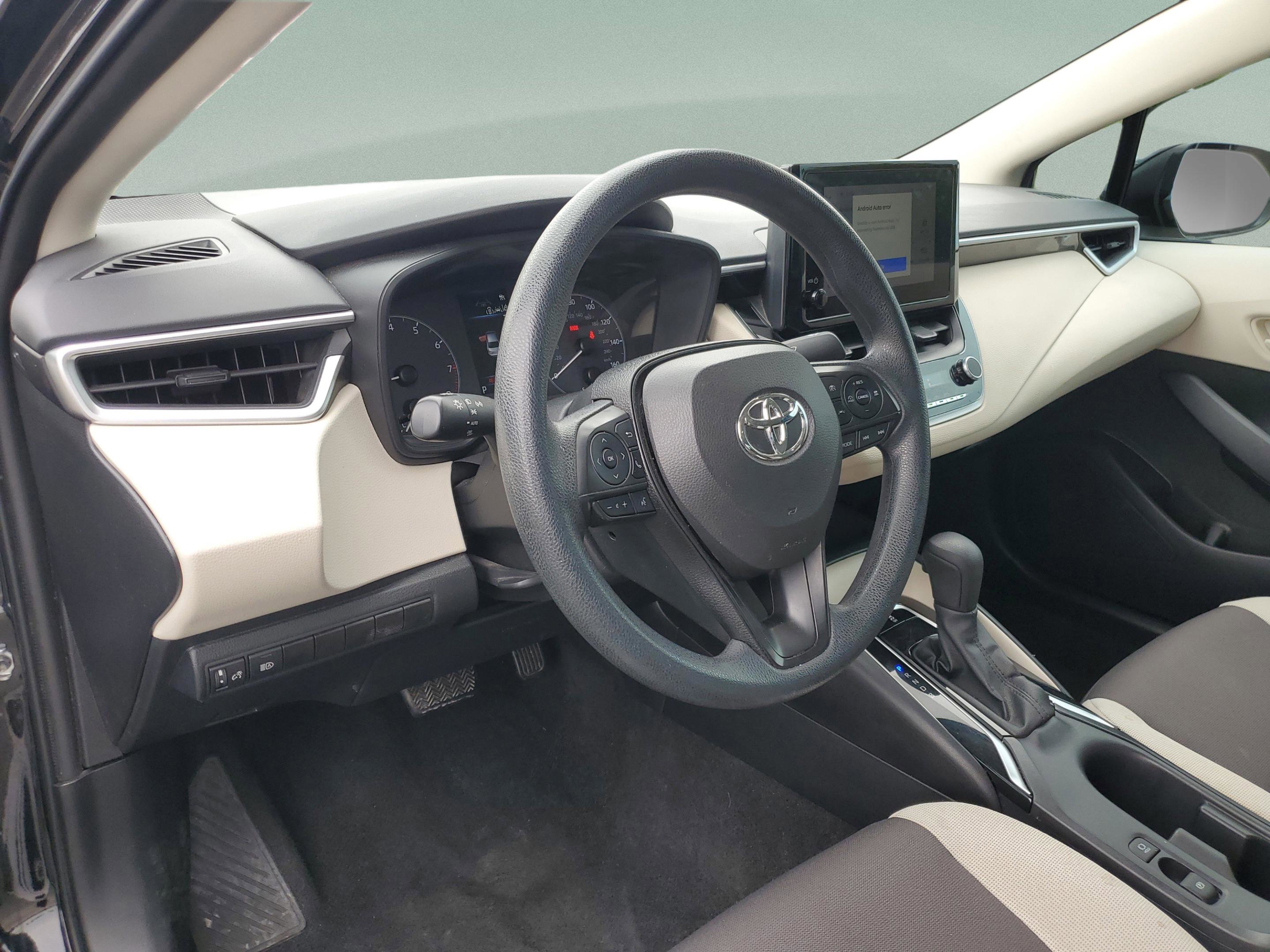 Used 2024 Toyota Corolla LE FWD image 15