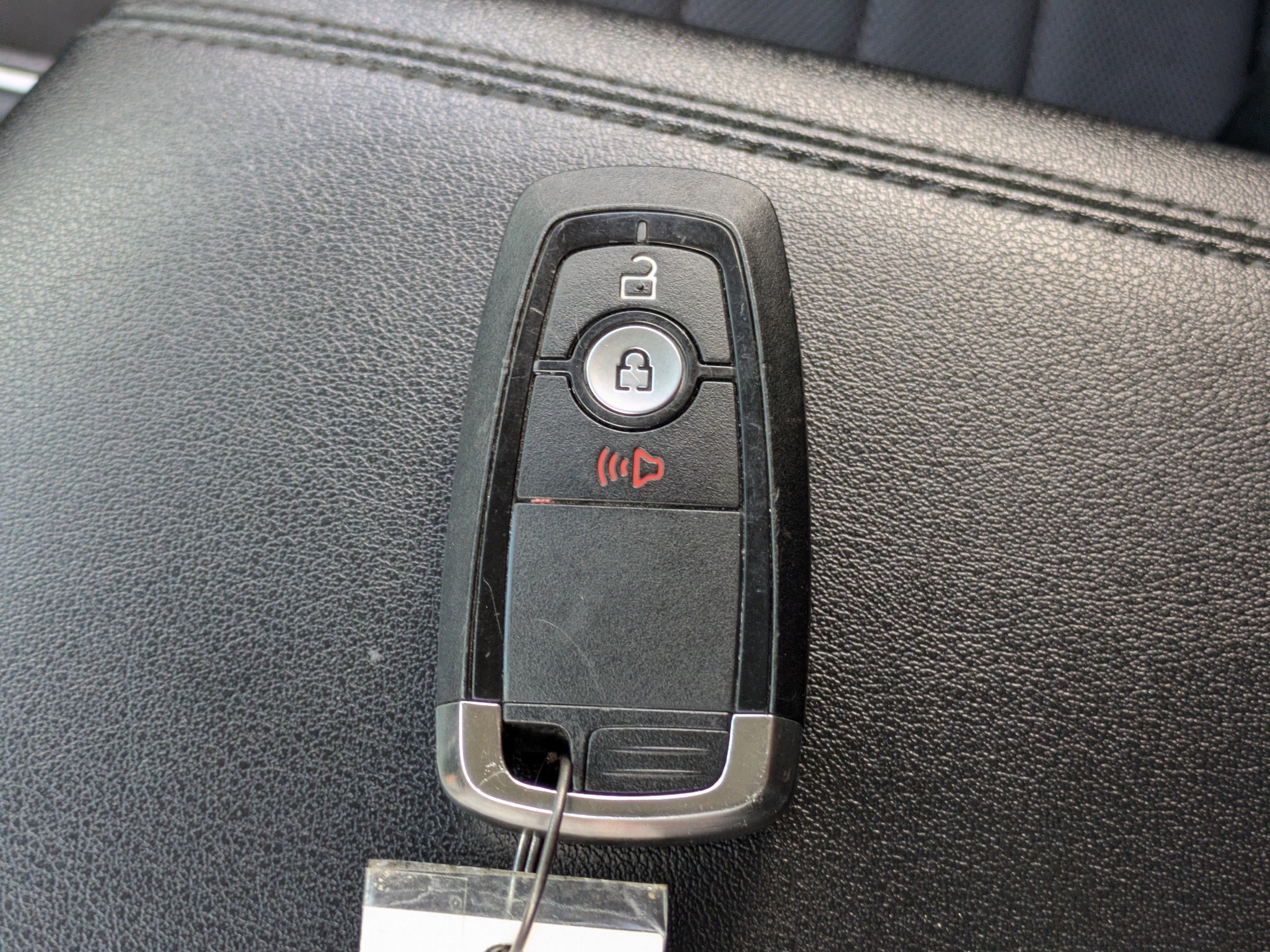 Certified 2023 Ford Edge SE w/ Black Appearance Package image 27