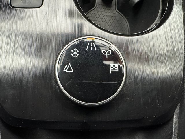 Used 2023 Nissan Rogue SV AWD/4WD image 19