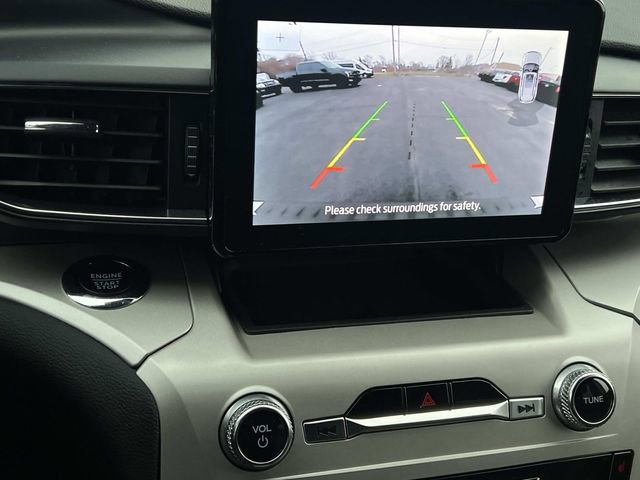 Certified 2024 Ford Explorer XLT w/ Equipment Group 202A image 24