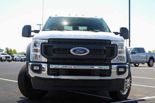 Certified 2021 Ford F550 2WD Crew Cab Super Duty image 2