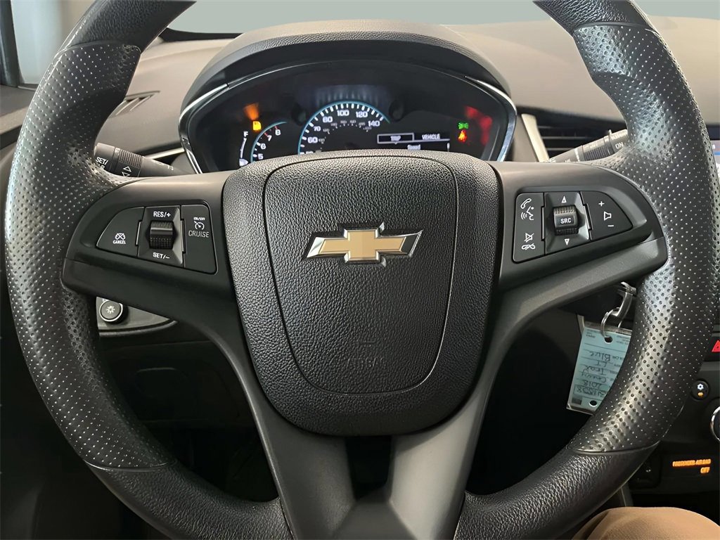 Used 2018 Chevrolet Trax LT image 18