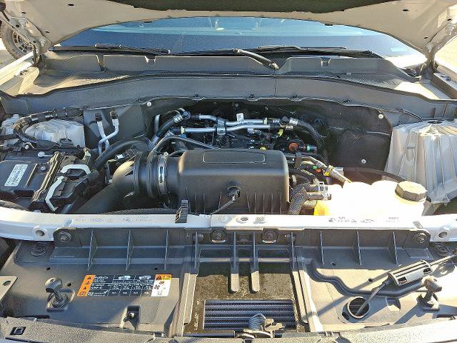 Certified 2022 Ford Explorer XLT w/ Equipment Group 202A AWD/4WD image 29