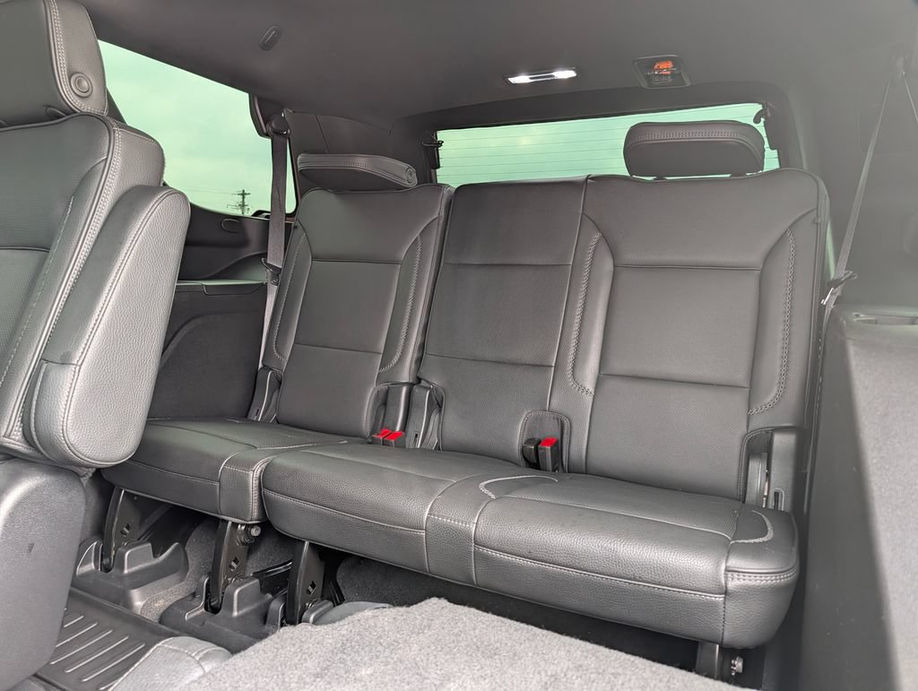 Used 2022 GMC Yukon Denali AWD/4WD image 14