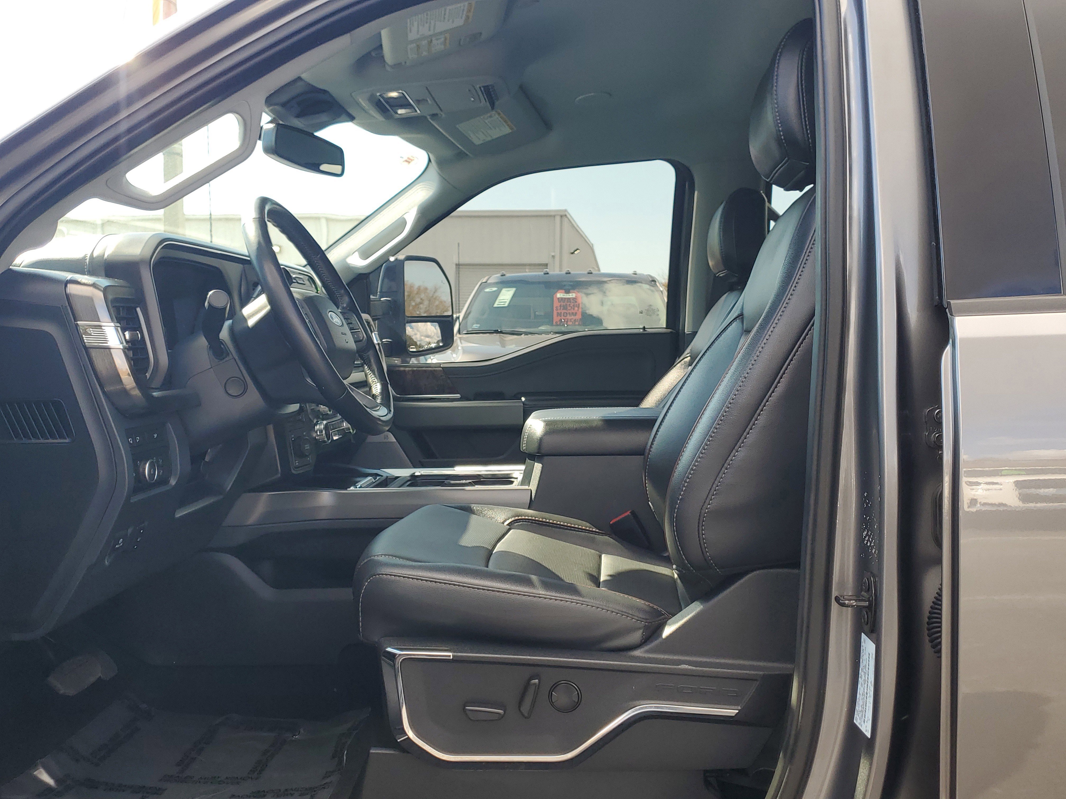 Certified 2024 Ford F250 Lariat w/ Lariat Ultimate Package image 21