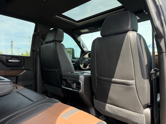Used 2023 Chevrolet Silverado 2500 High Country w/ Z71 Off-Road Package AWD/4WD image 21