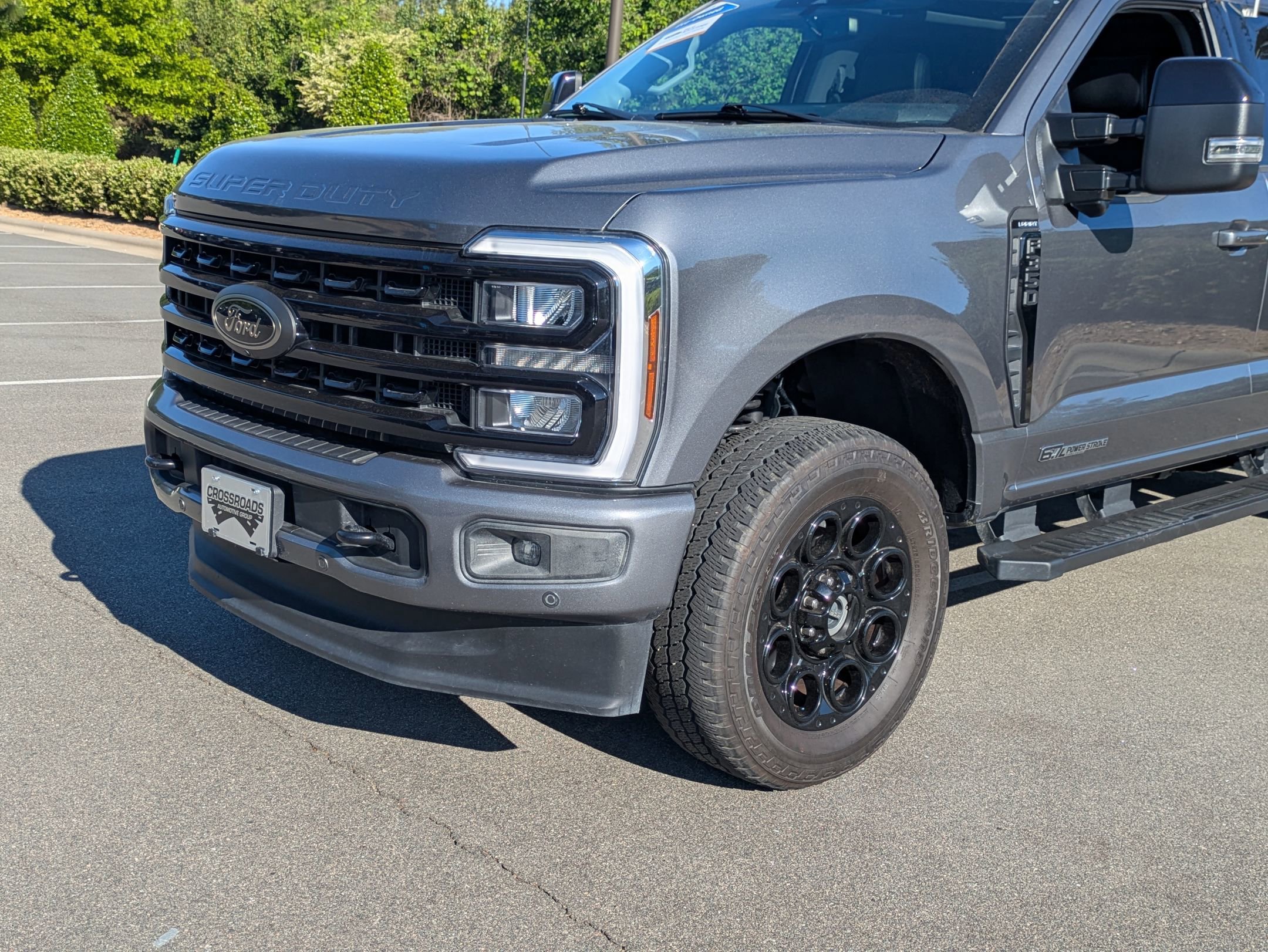 Certified 2024 Ford F350 Lariat w/ Lariat Ultimate Package AWD/4WD image 2