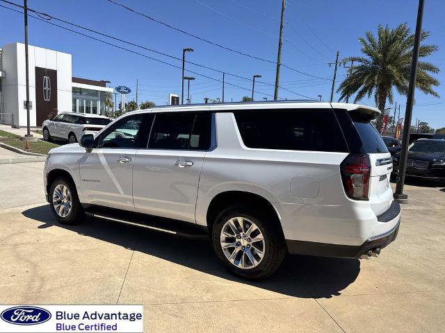 Used 2023 Chevrolet Suburban Premier RWD image 8