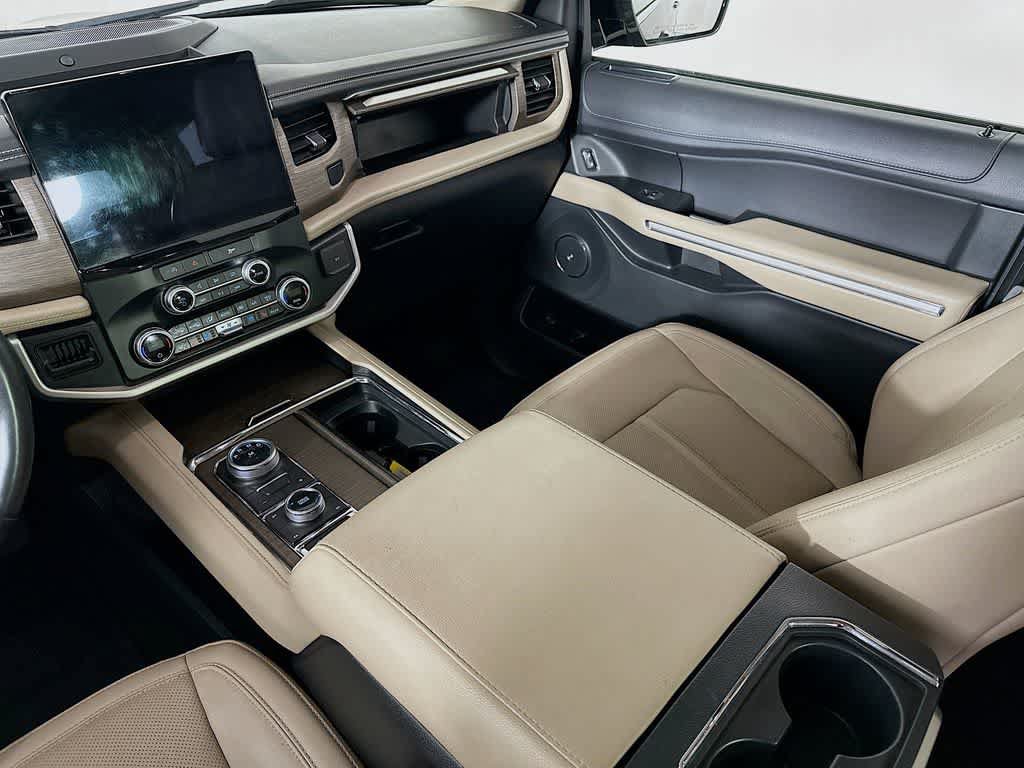 Certified 2024 Ford Expedition Limited AWD/4WD image 11