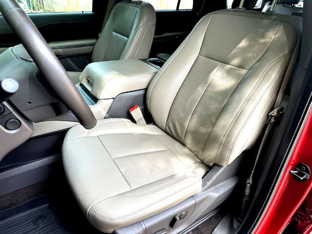 Certified 2020 Ford Expedition XLT w/ Equipment Group 202A RWD image 9