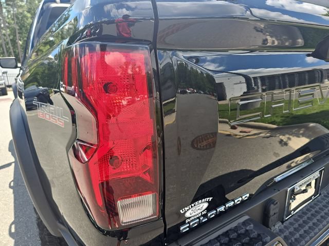 Used 2025 Chevrolet Colorado Trail Boss AWD/4WD image 30