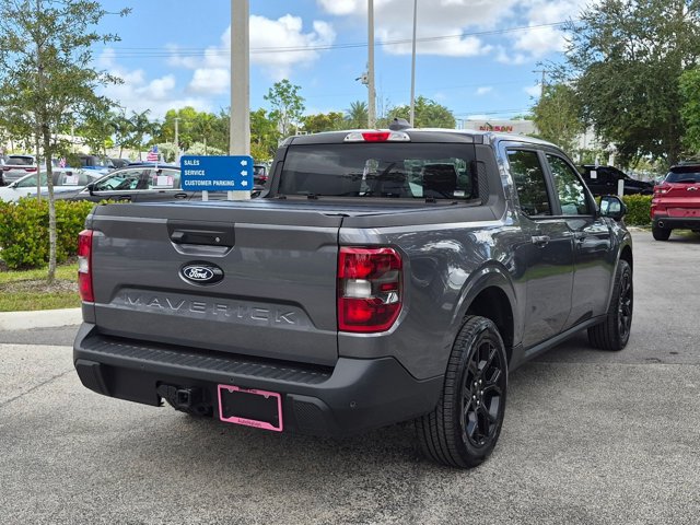 Certified 2026 Ford Maverick Lariat w/ Black Appearance Package AWD/4WD image 5