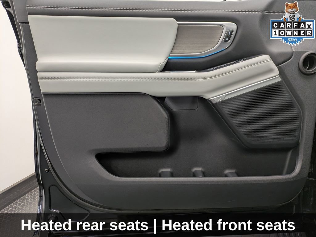 Certified 2025 Ford Expedition Platinum w/ Driver's Package AWD/4WD image 10