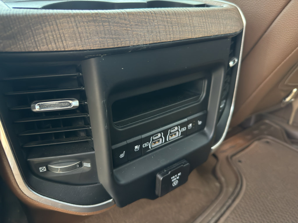 Used 2021 RAM 1500 Limited AWD/4WD image 10