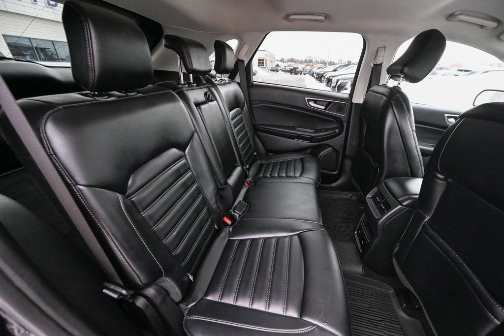 Certified 2024 Ford Edge SEL w/ Convenience Package image 32