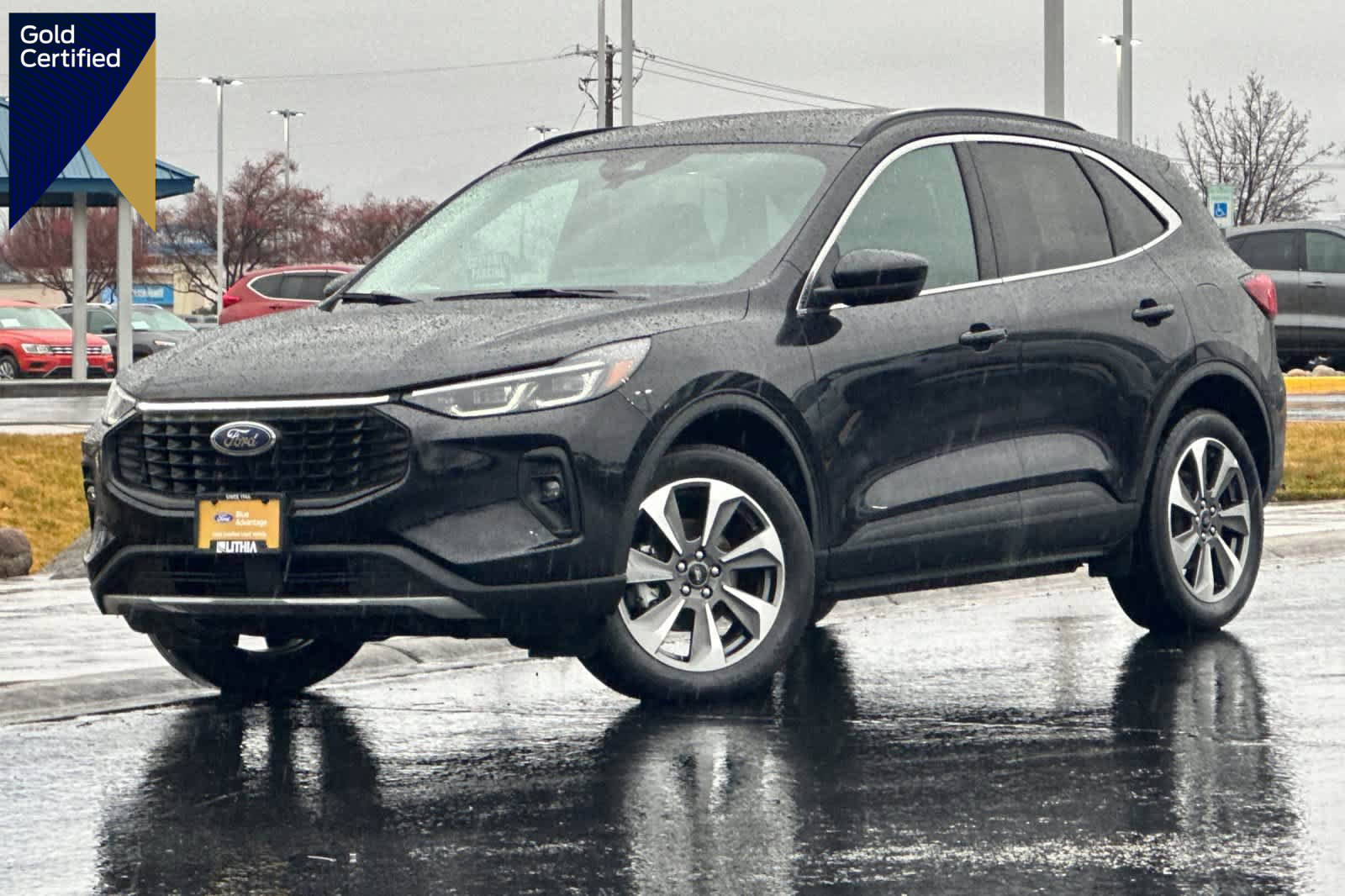 Certified 2025 Ford Escape Platinum image 1