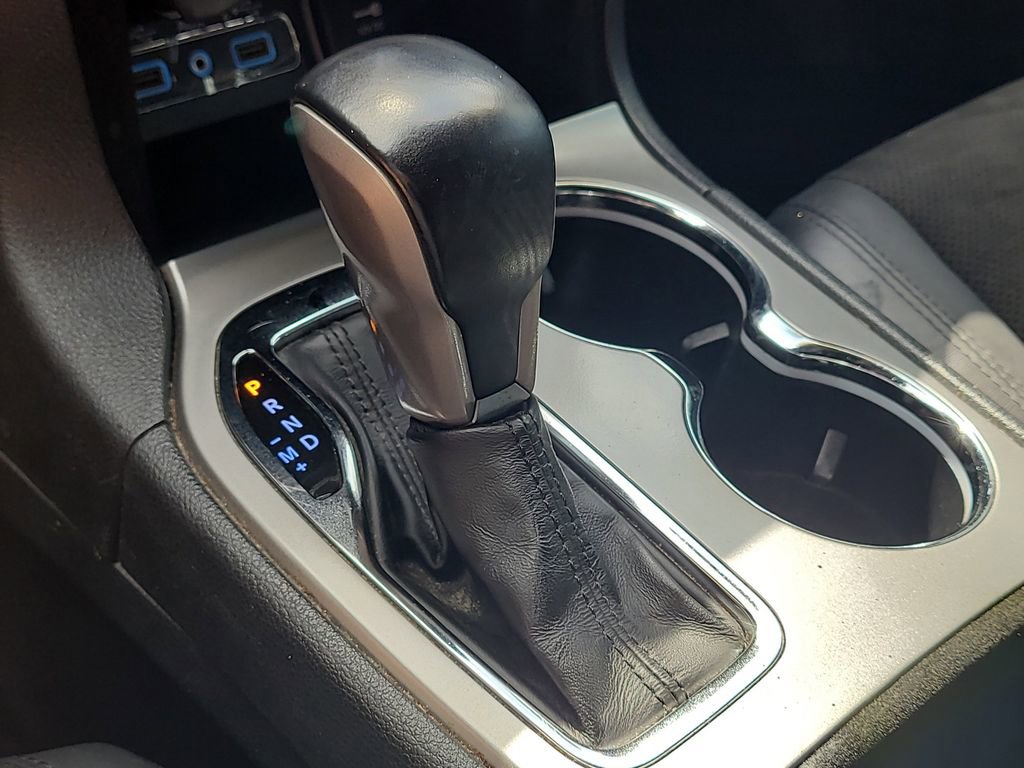 Used 2020 Jeep Grand Cherokee Altitude image 25