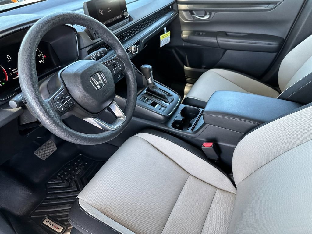 Used 2025 Honda CR-V LX image 9