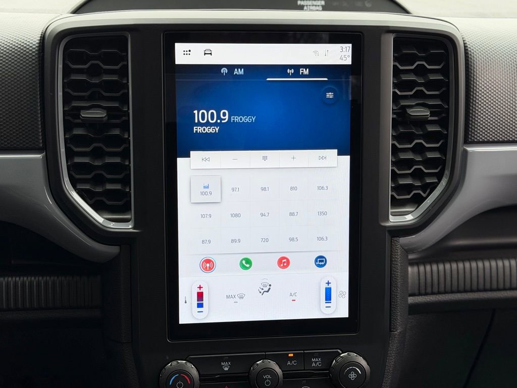 Certified 2024 Ford Ranger XL image 9