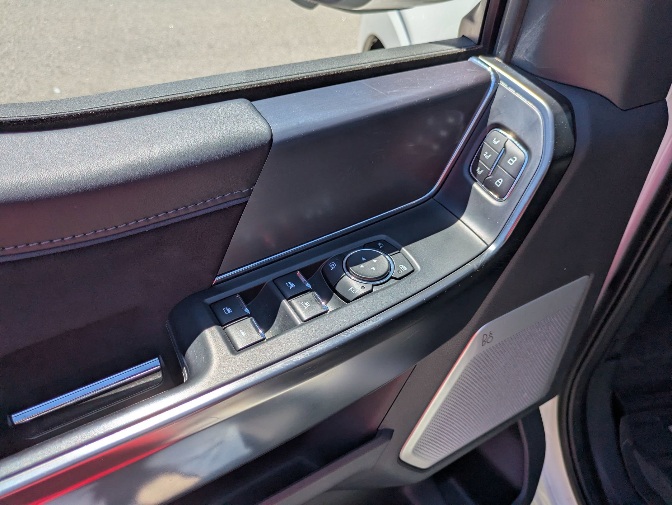 Certified 2024 Ford F150 Platinum w/ Equipment Group 702A High image 19