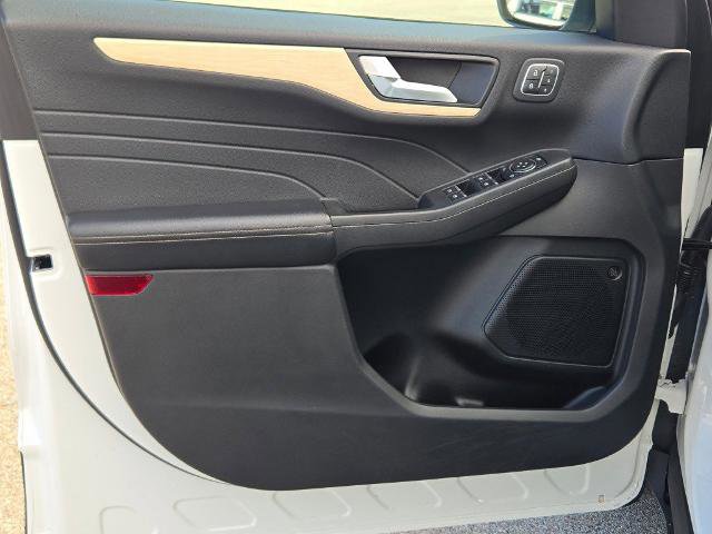 Certified 2022 Ford Escape Titanium w/ Titanium Elite Package image 20