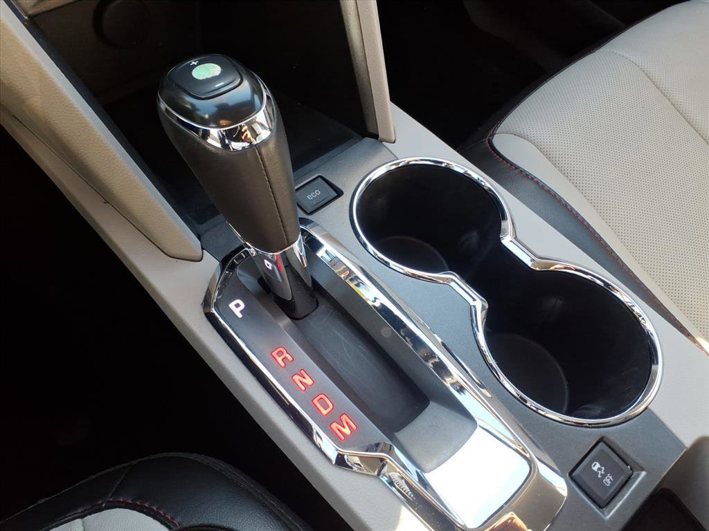 Used 2017 GMC Terrain SLT image 22