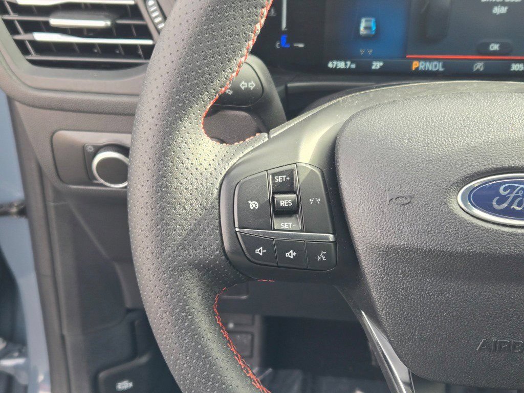 Certified 2025 Ford Escape ST-Line AWD/4WD image 27