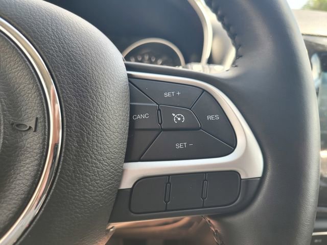 Used 2020 Jeep Compass Latitude image 26