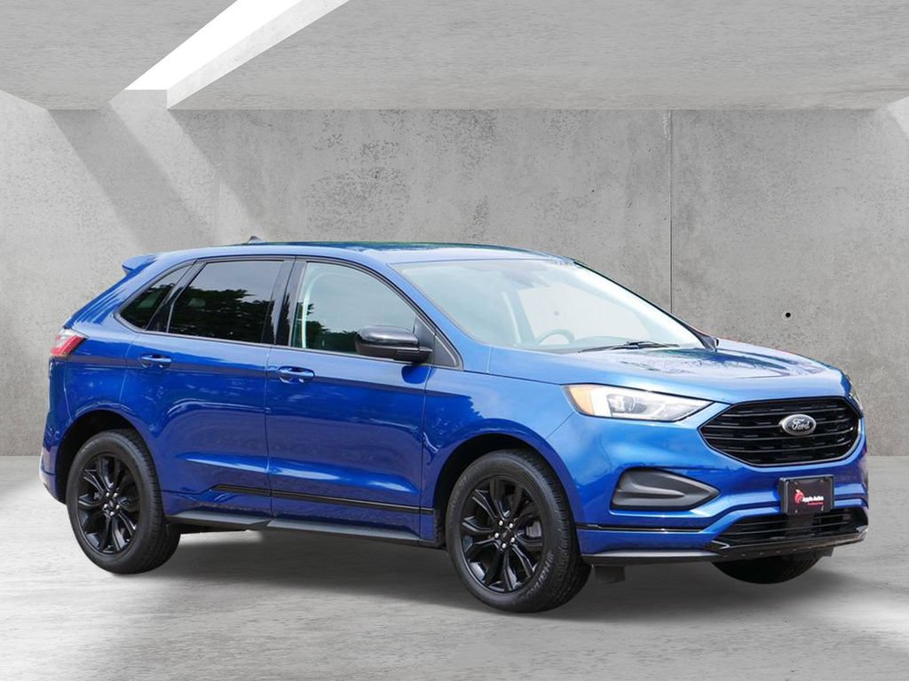 Certified 2024 Ford Edge SE w/ Black Appearance Package